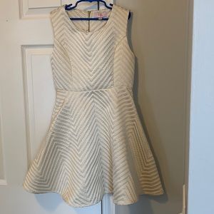 Beige dress, perfect for the wedding, or whatever the occasion .